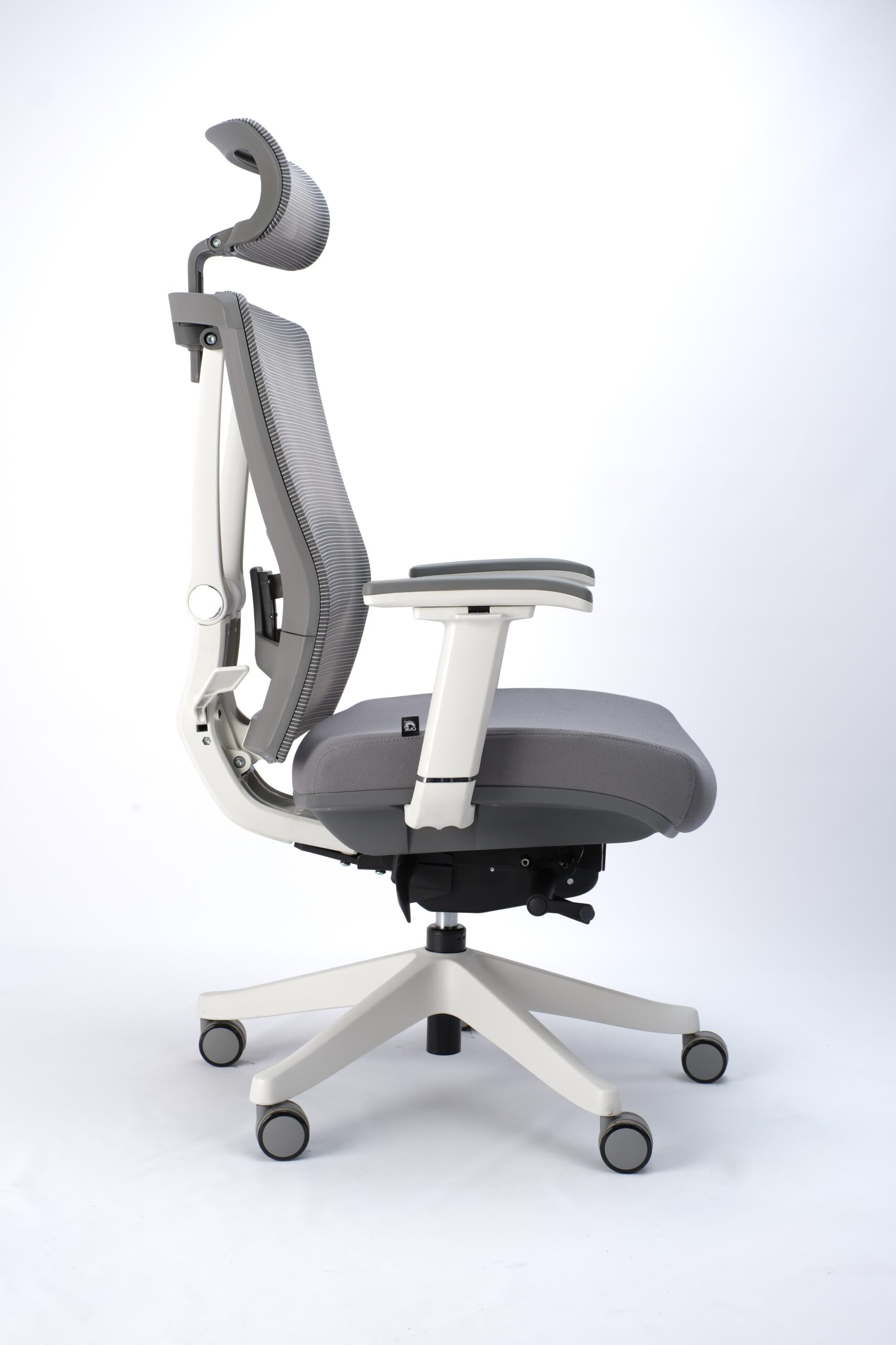 830 Silla ejecutiva