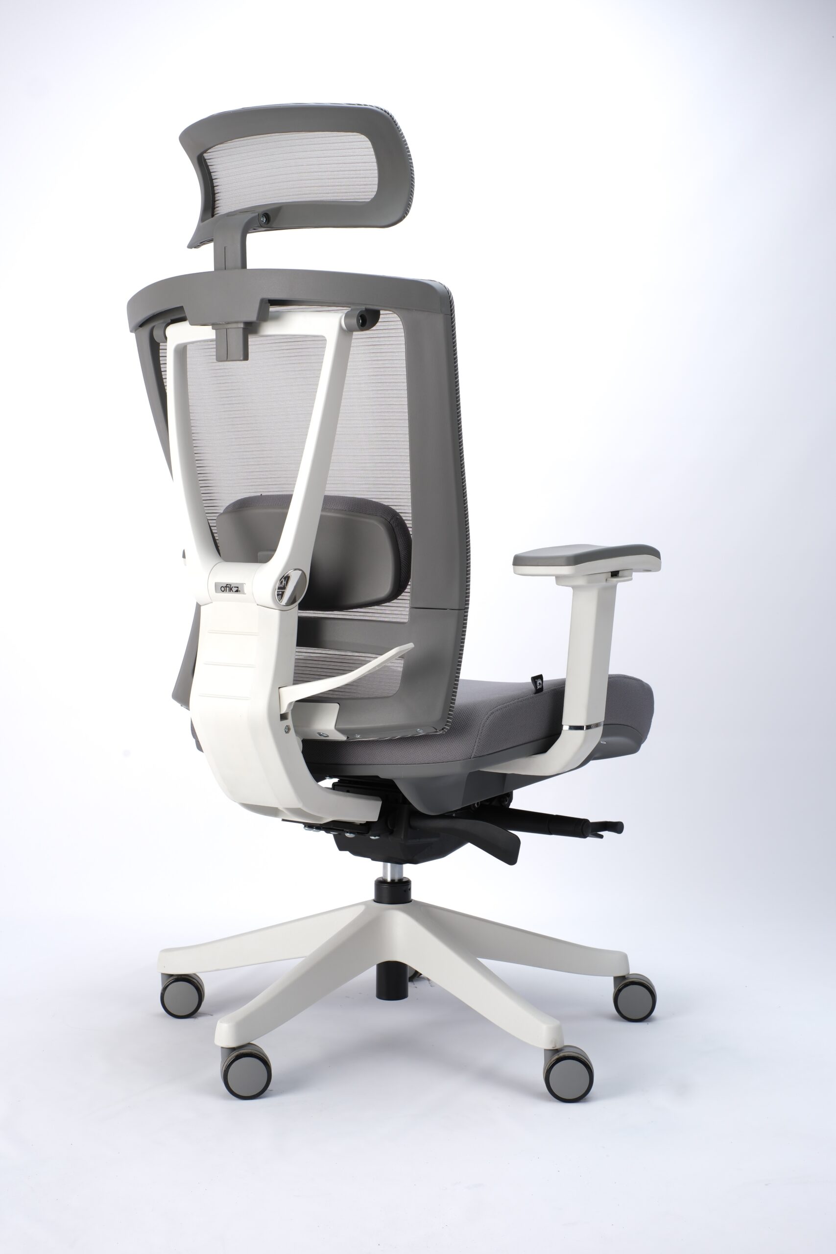 830 Silla ejecutiva