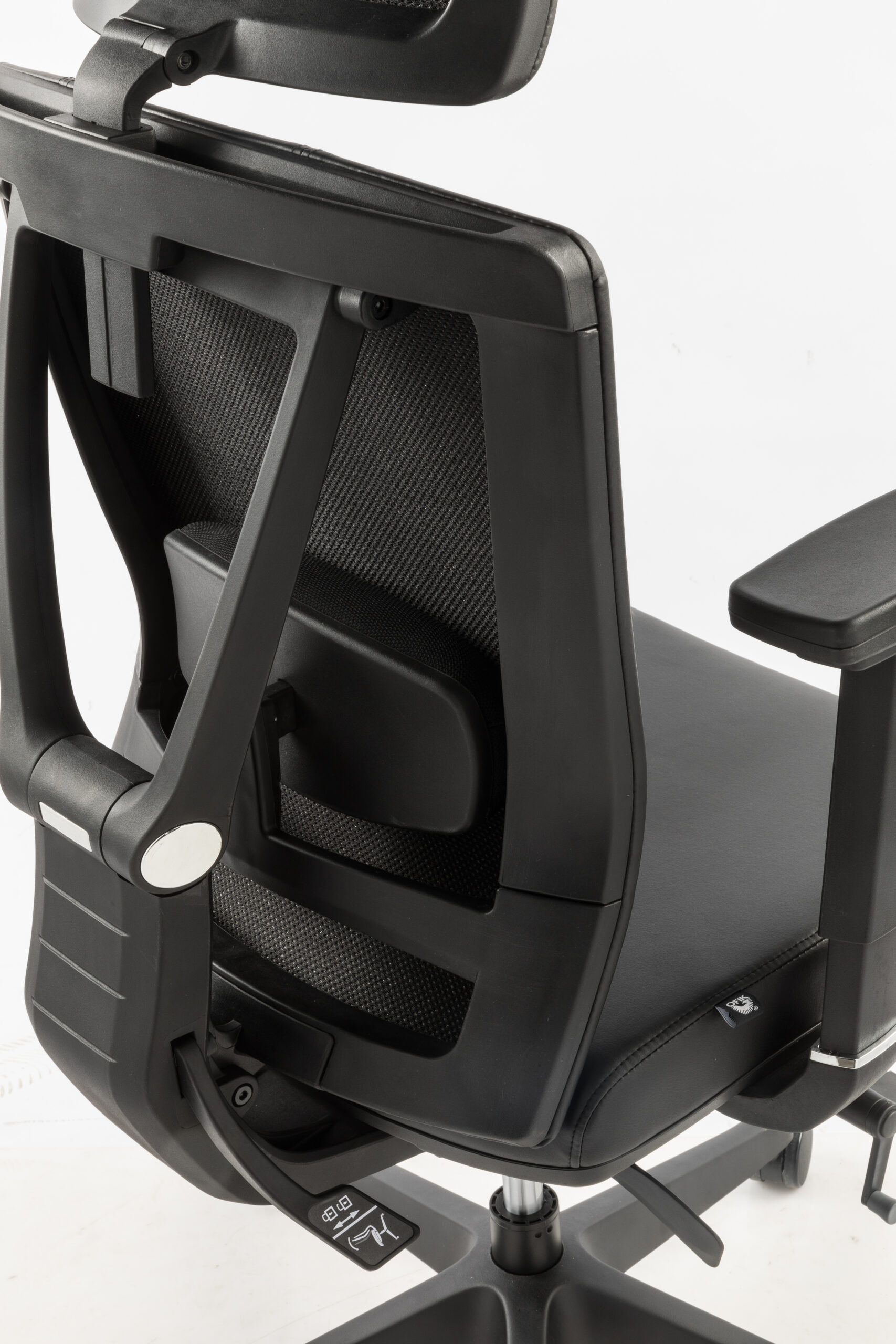 839 Silla ejecutiva