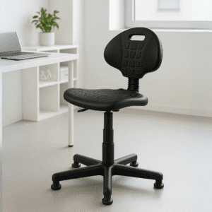 Silla Industrial Poliuretano Negro y Regatón