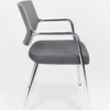 Silla de visita Cool 2322-RE20 de 4 puntos con asiento en tela terra/niebla y estructura cromada