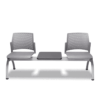 Banca Rewind gris de 3 plazas con mesa y estructura gris, modelo 2346-PRBCNG04