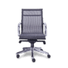 Silla operativa retro mesh negra con estructura cromo y base de aluminio pulido