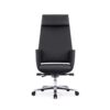 Silla ejecutiva Zenit tapizada en piel negra con cabecera incluida y base de aluminio pulido