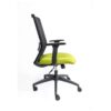 Silla ejecutiva Arla mesh negro con respaldo alto, brazos ajustables y base de cinco puntas con rodajas