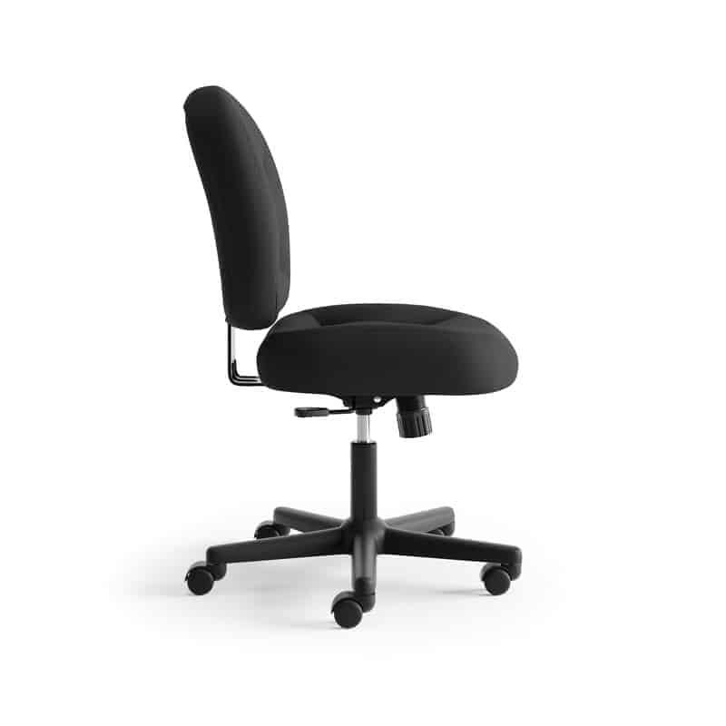 Silla operativa VL210 tapizada en tela negra negra