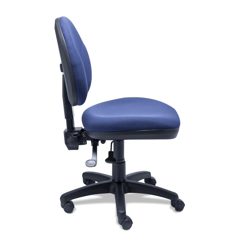 Silla operativa RS-550 tapizada en tela azul con base de 5 puntas y rodajas